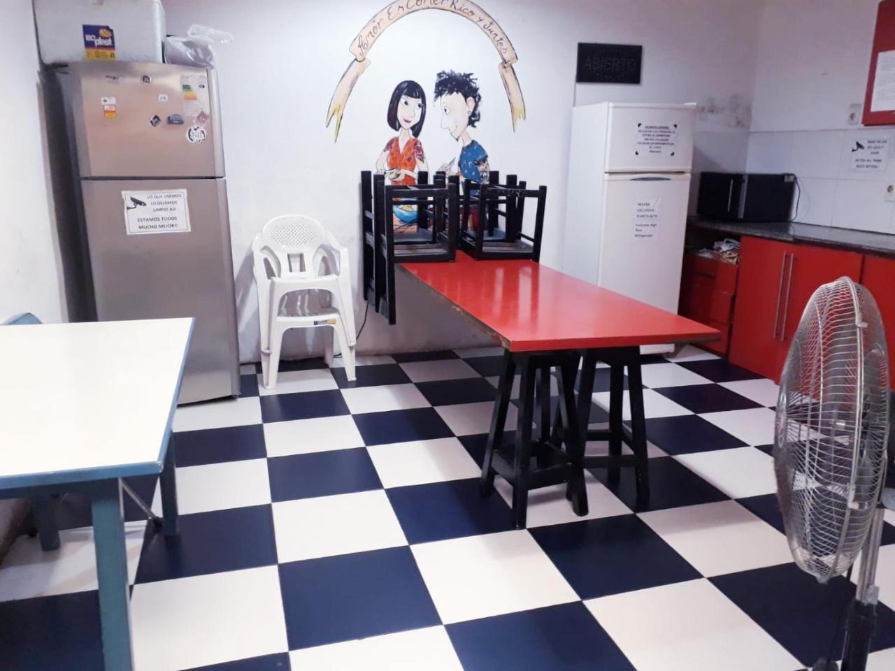 Port Hostel *